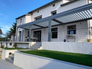 pergola-bioclimatique-rhone69