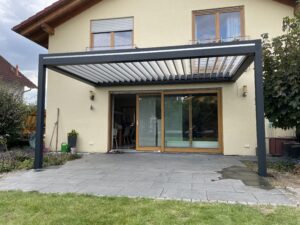 LUX ATTRACTIV